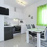Bobo Apartman *