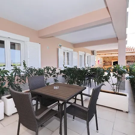 Apartment Bobo