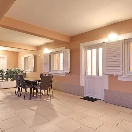 Bobo Apartament Kraj (Zadar)